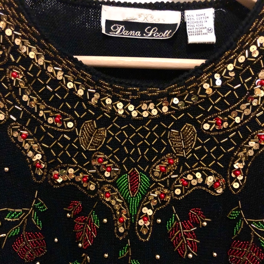 ✨ Vintage Embellished Beaded Sequin Sweater✨